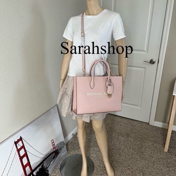 🌼Michael Kors Purse - Picture 7 of 14